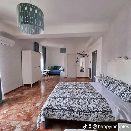 Happy In فندق مبيت وإفطار