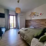 Happy In 4* Naples